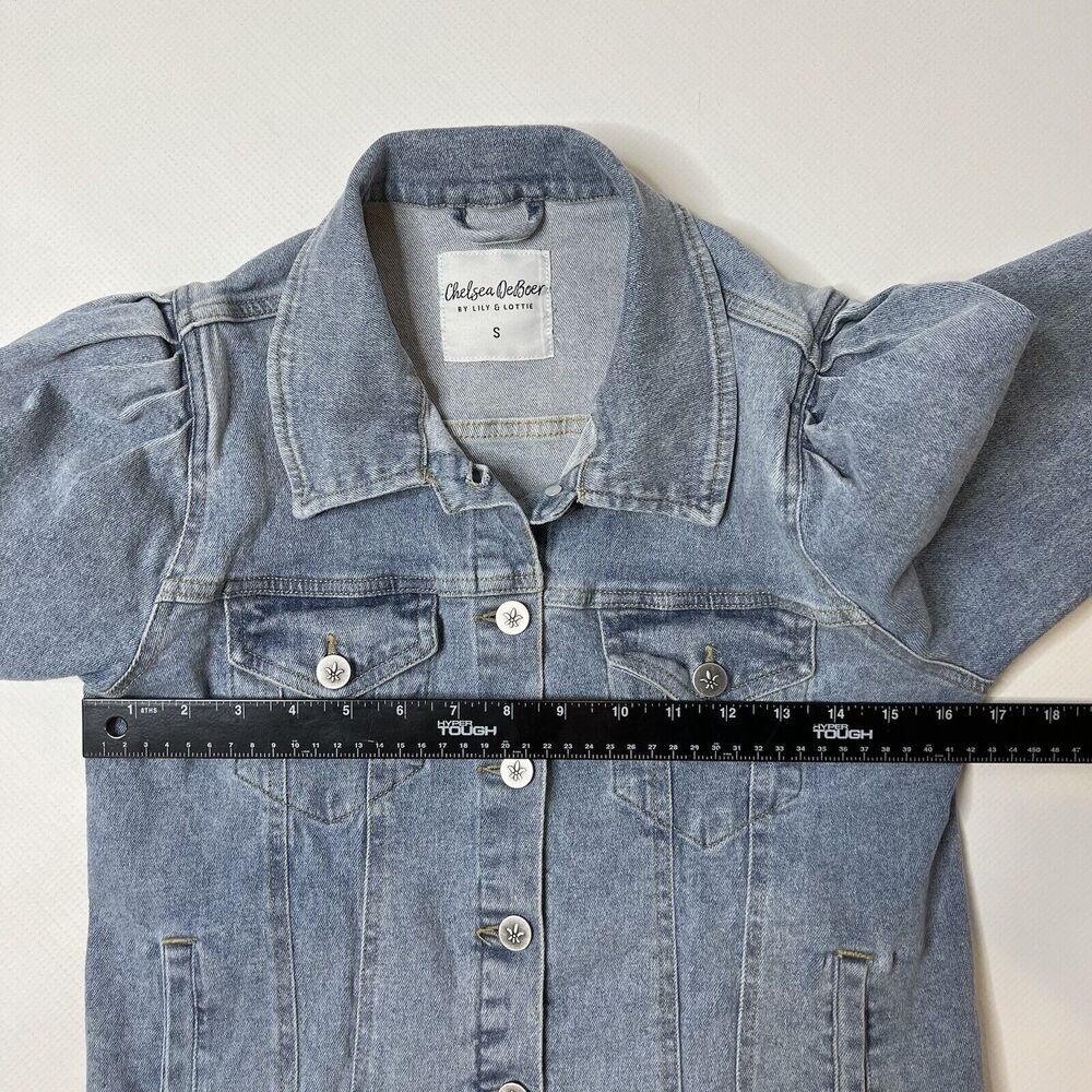 Lauriebelles Chelsea DeBoer by Lily & Lottie Light Wash Jean Jacket Size Small - Picture 6 of 11